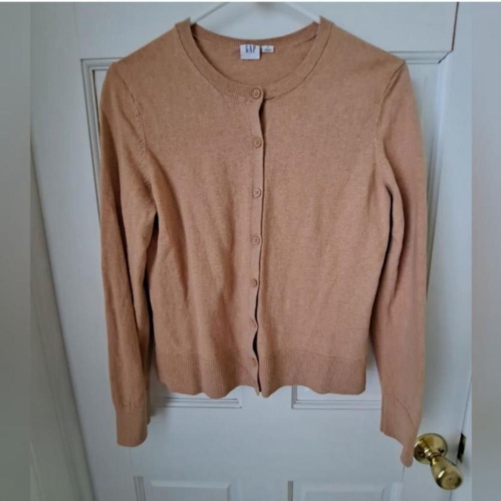 GAP CARDIGANS MED